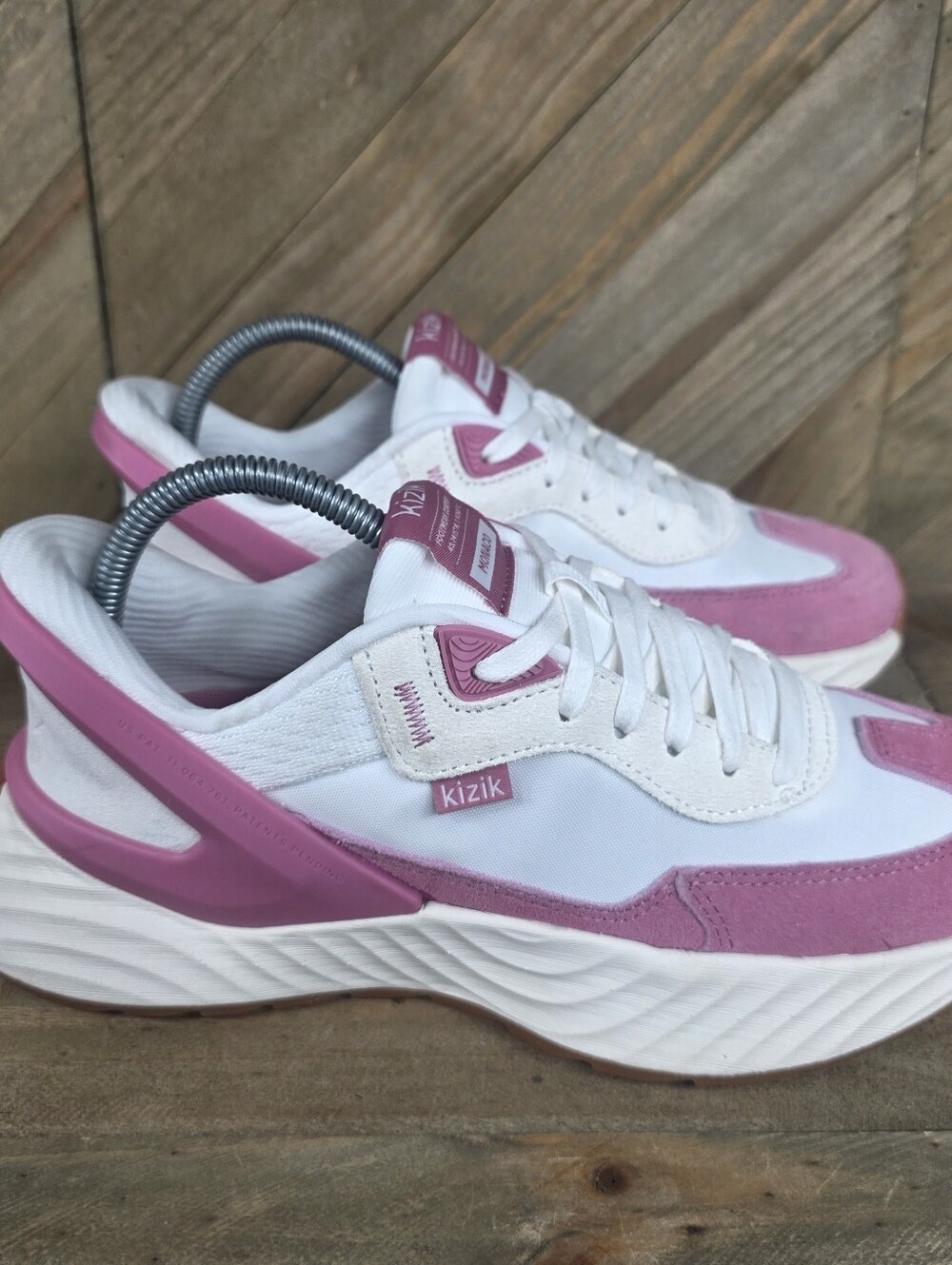 Kizik Monaco Womens Athletic Hands Free Sneakers Size 8 White Wild Rose